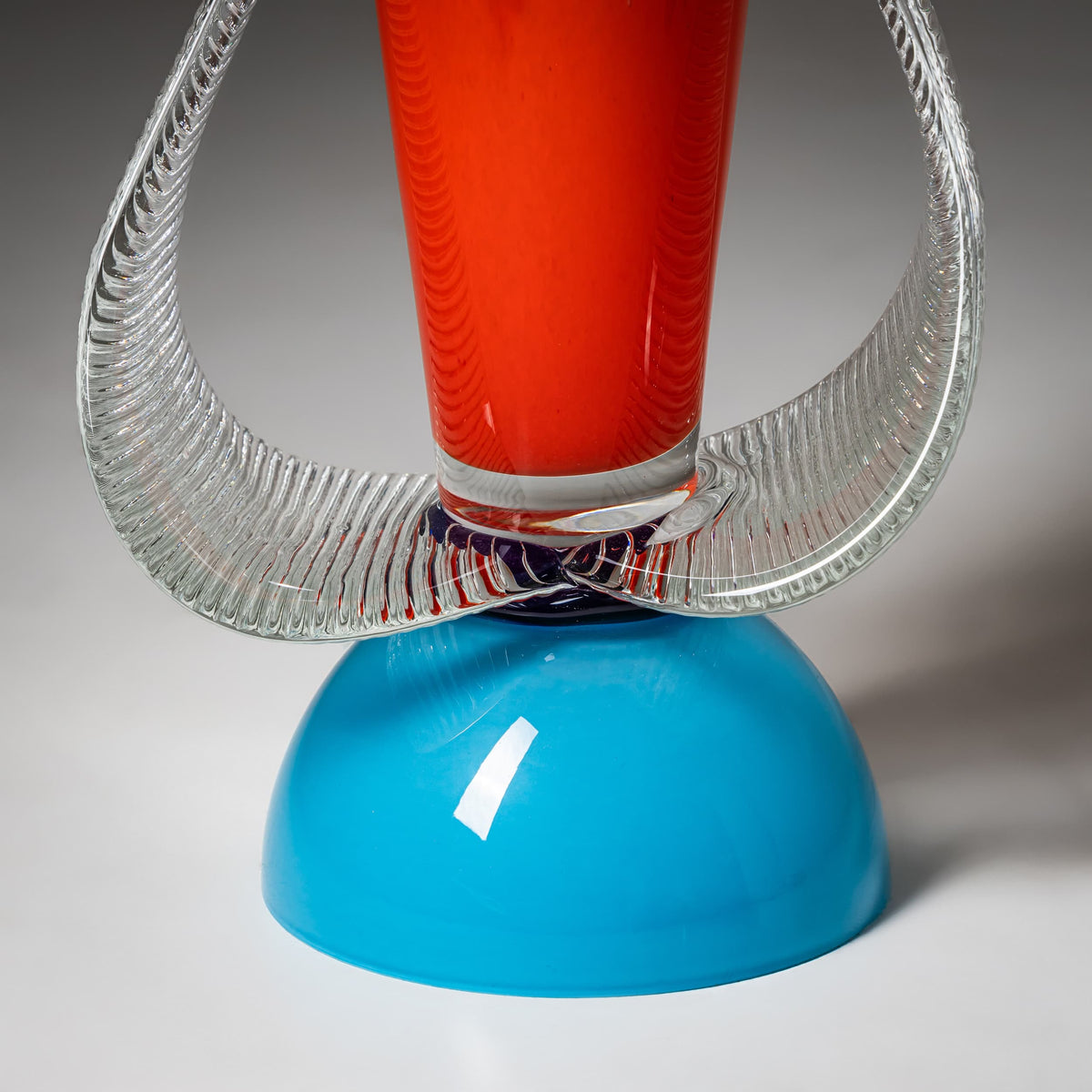 Barovier & Toso Vase, Rot und Blau, Serie B.A.G., Italien Ende 20. Jahrhundert