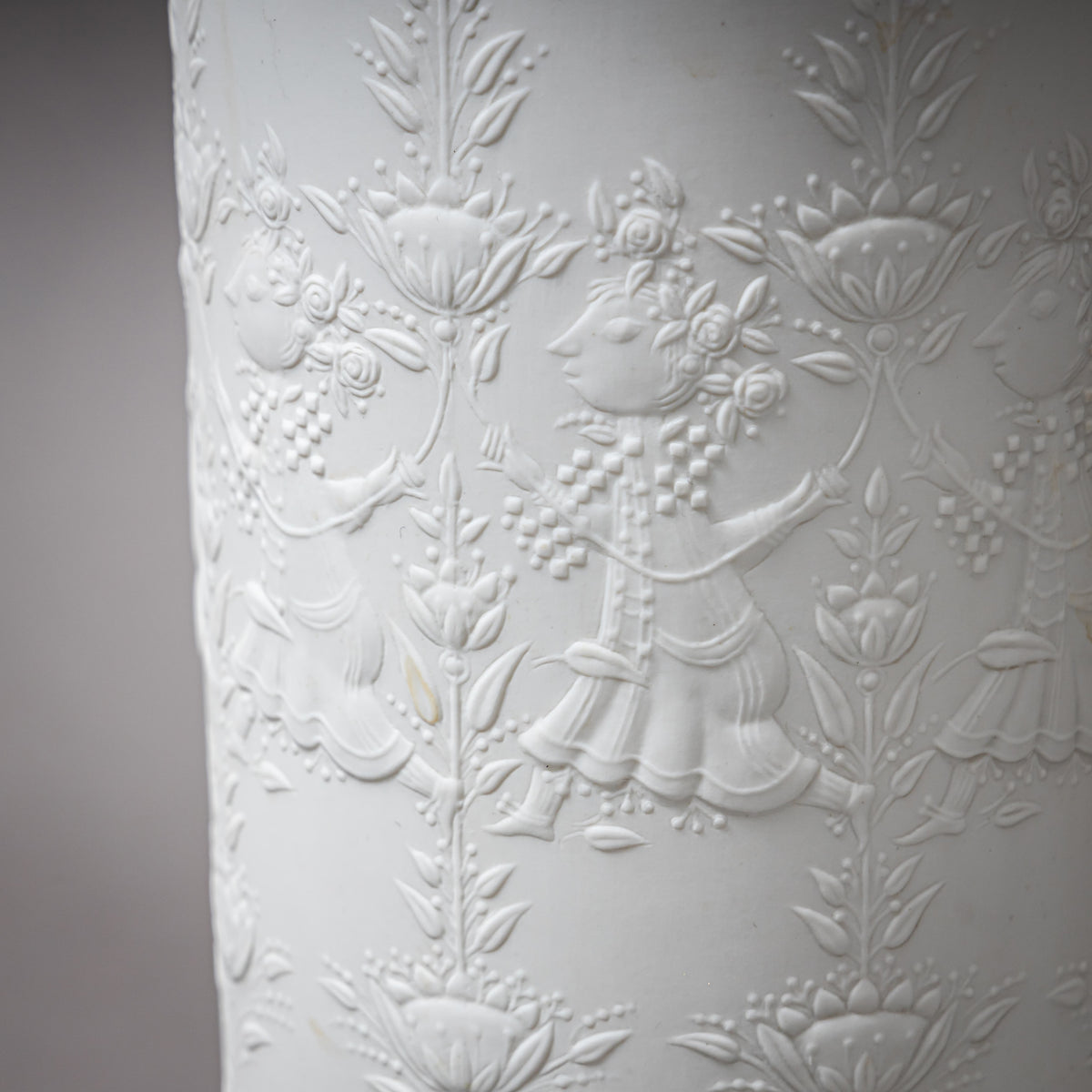 Große Bisquit-Porzellan-Vase von Björn Wiinblad für Rosenthal, Studio-Linie, Mitte 20. Jahrhundert