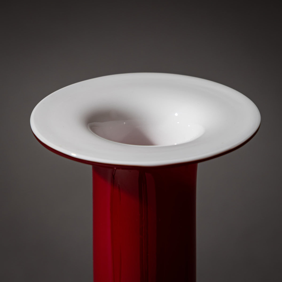 Rote und weiße Glasvasen von Otto Brauer für Holmegaard, Dänemark, 1960er Jahre