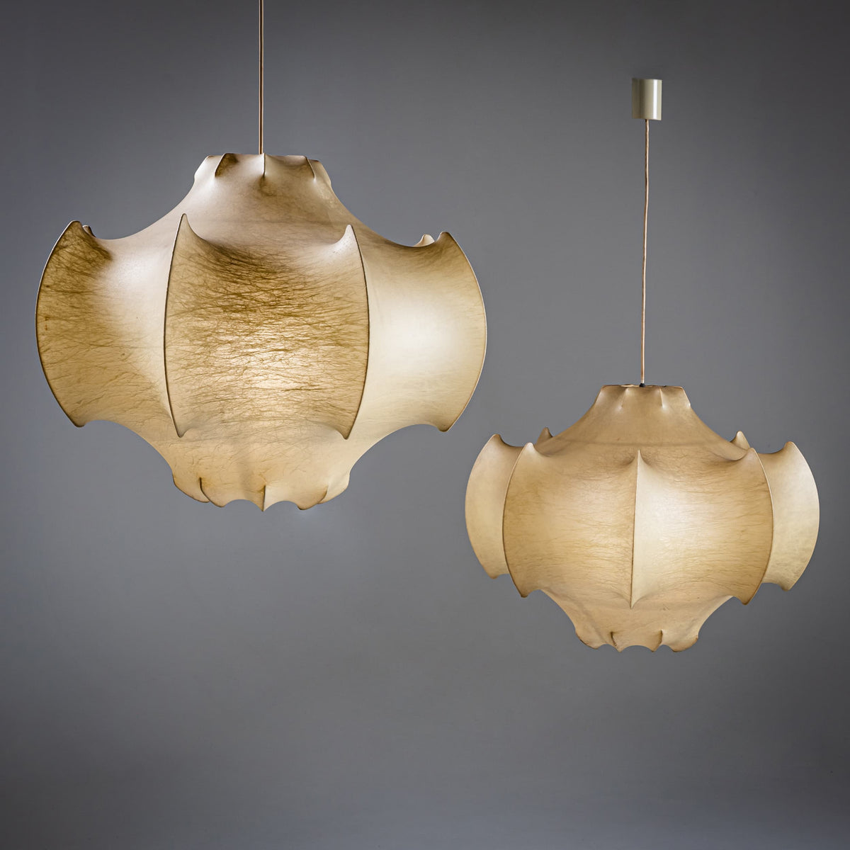 Paar Viscontea Cocoon Pendelleuchten von Achille und Pier Giacomo Castiglioni für Flos, Italien, 1960er Jahre