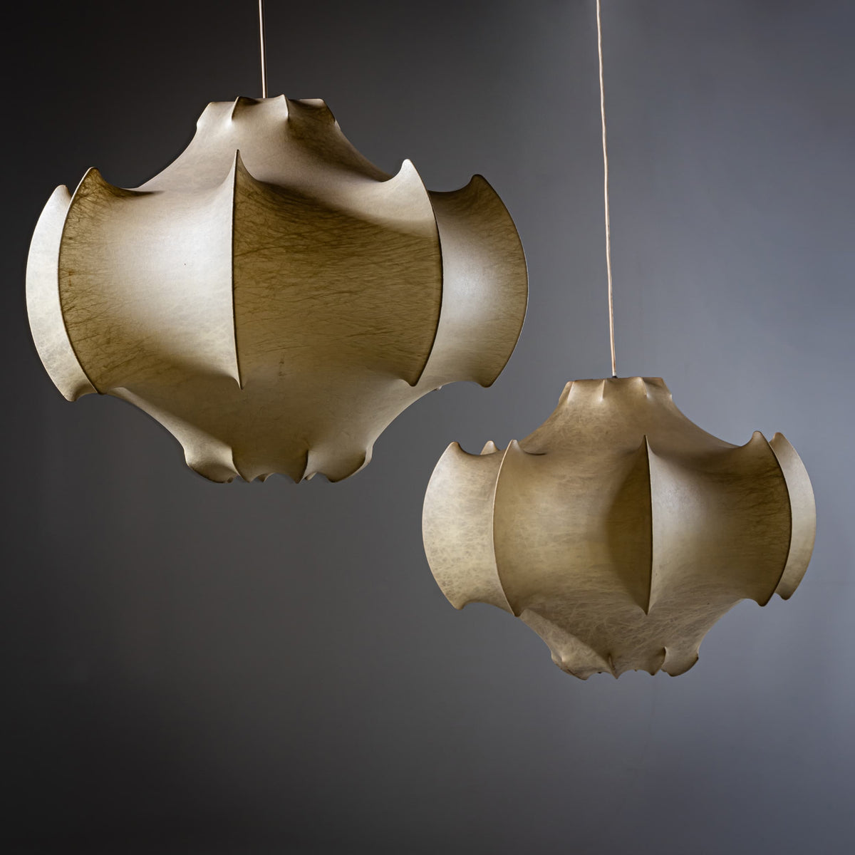 Paar Viscontea Cocoon Pendelleuchten von Achille und Pier Giacomo Castiglioni für Flos, Italien, 1960er Jahre