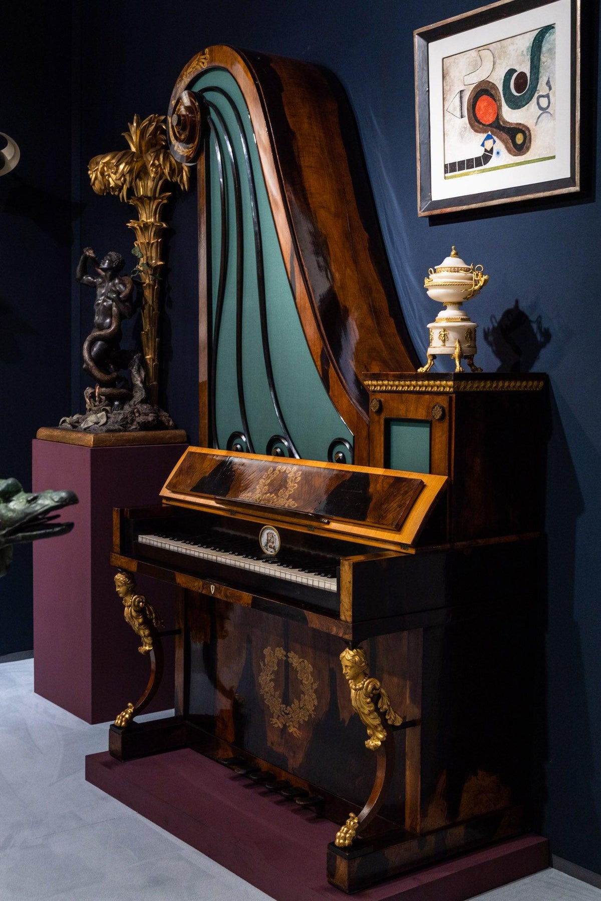 Giraffe Piano by Christoph Ehrlich zu Bamberg, around 1820 - Ehrl Fine Art & Antiques