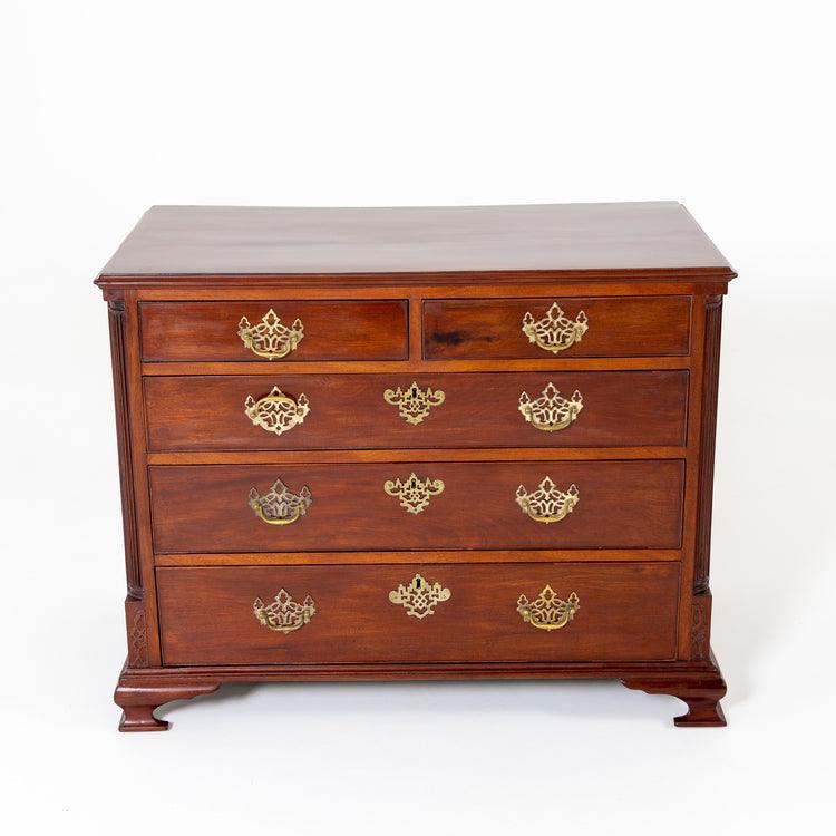 Chippendale Chest of Drawers, England Early 19th Century
