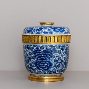 Cachepot with Lid, China, Kangxi Period (1662-1722) - Ehrl Fine Art & Antiques