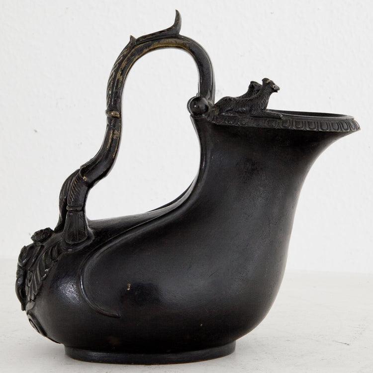 Antique Copy of an Askos, 19th Century - Ehrl Fine Art & Antiques