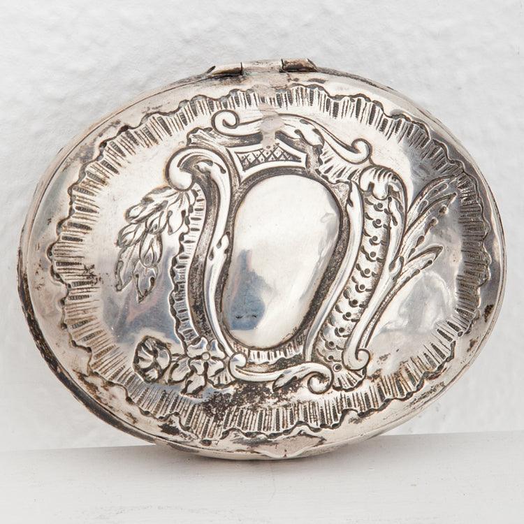 Oval Silver Box, prob. Late 18th Century - Ehrl Fine Art & Antiques