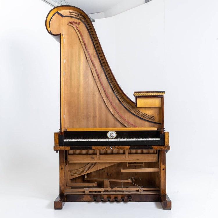 Giraffe Piano by Christoph Ehrlich zu Bamberg, around 1820 - Ehrl Fine Art & Antiques